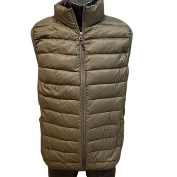 Hawke & Co. Sport Dynamic Sport Fiber Performance Puffer Vest in Green – Medium - Picture 1 of 6